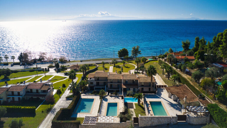 Palm Rise Villas Exteriors (2)