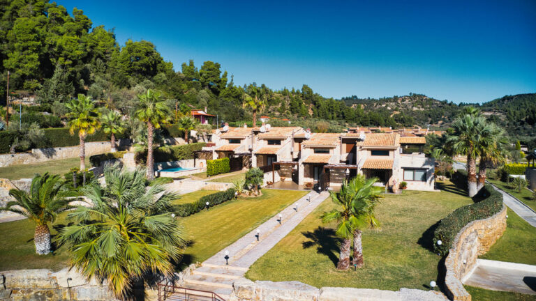 Palm Rise Villas Exteriors (3)